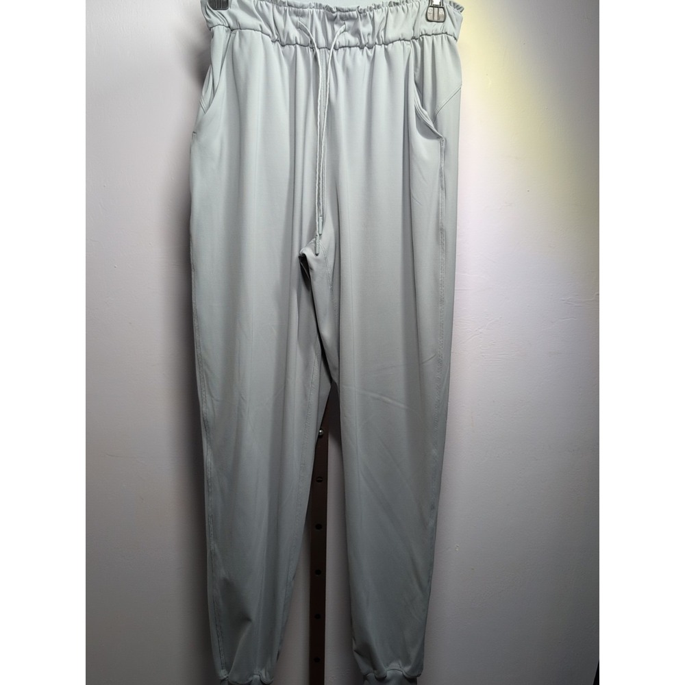 Athleta Women's Soft Featherweight Jogger Pant 4 Grey